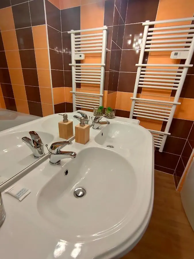 Luxury Loft Lourdes Apartment